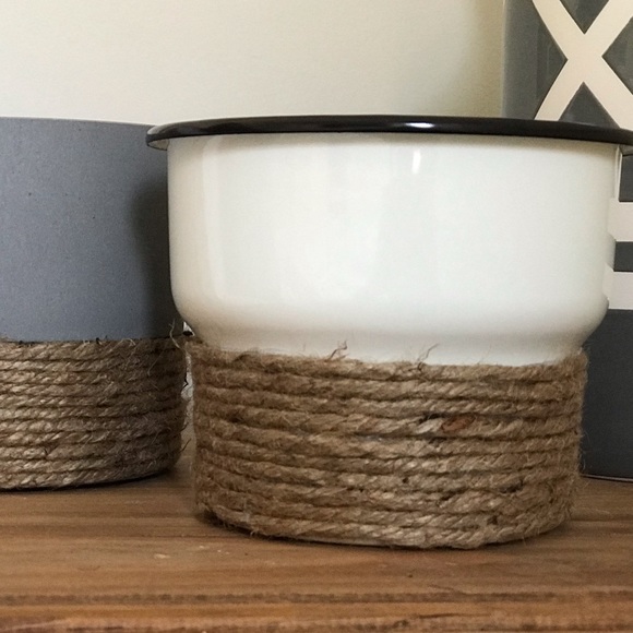 Flower Pot - Picture 4 of 6